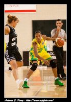 Kiesha Lindsay Brown intenta la penetración